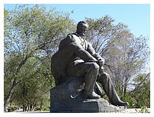 2012-Monument-Aktau.JPG